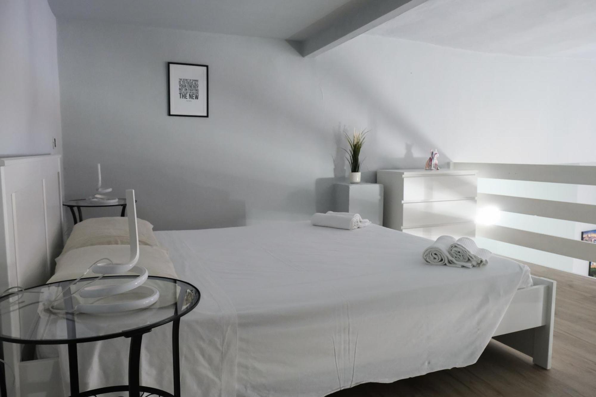Carega City Center Apartment Верона Екстериор снимка