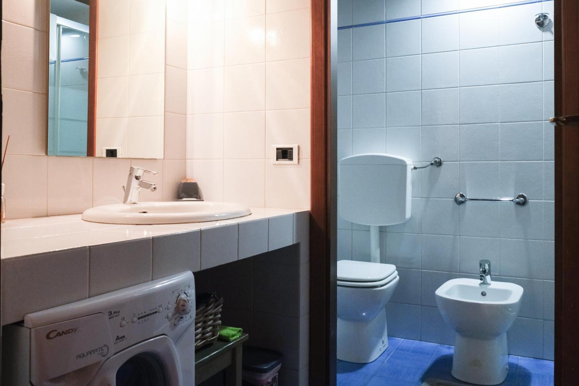 Carega City Center Apartment Верона Екстериор снимка